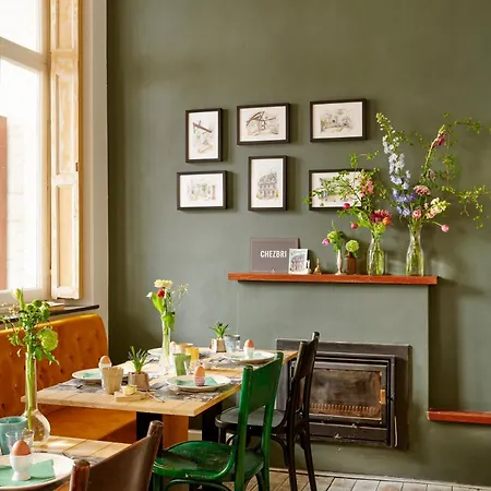 Bed & Breakfast La Dominotte