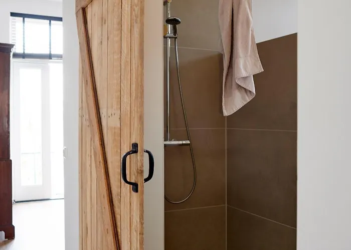 Bed & Breakfast La Dominotte Arcen